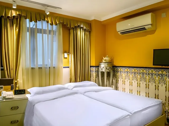 غرفة قياسية بسريرين منفصلين، Happy Family Hotel 2/2