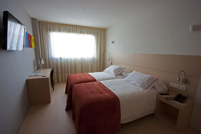 غرفة عائلية بسرير كوين وسرير فردي، Sercotel Hola Tafalla 10/10