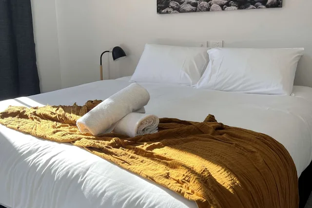 غرفة قياسية بسرير كوين، Comfort Inn Centrepoint 4/7