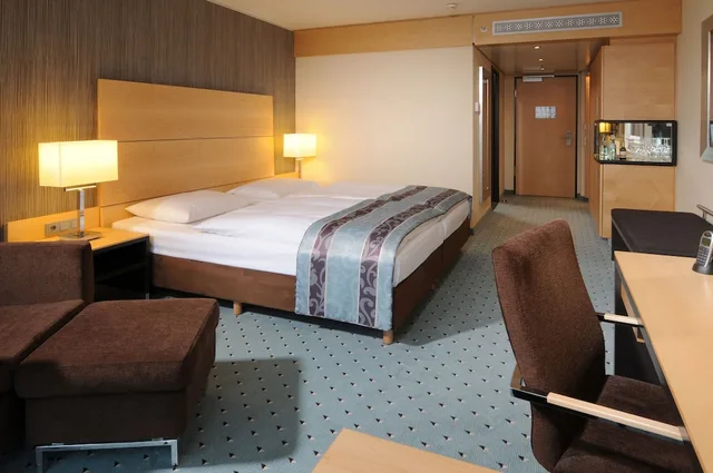 غرفة كلاسيكية بسريرين منفصلين، Maritim Hotel Dusseldorf 4/9