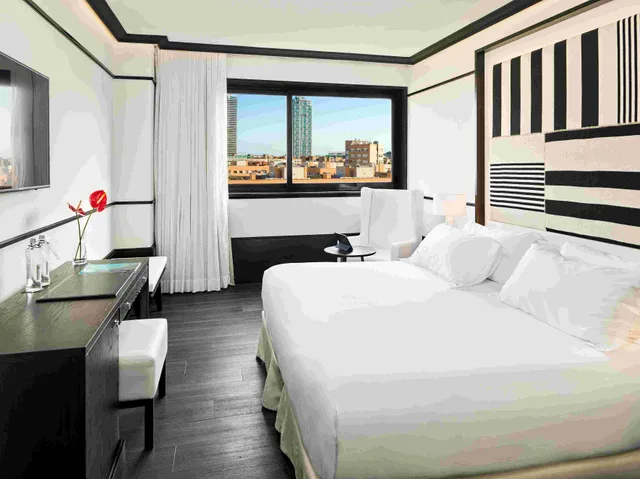 Barcelona, Classic, Single، H10 Marina Barcelona 2/5