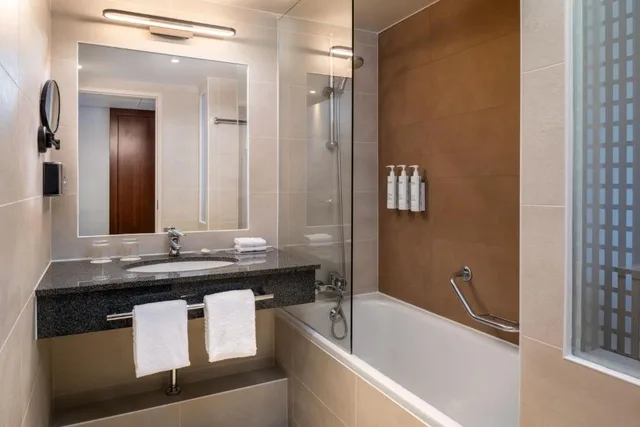 غرفة قياسية مفردة، Courtyard Marriott Paris La Defense West Colombes 2/2