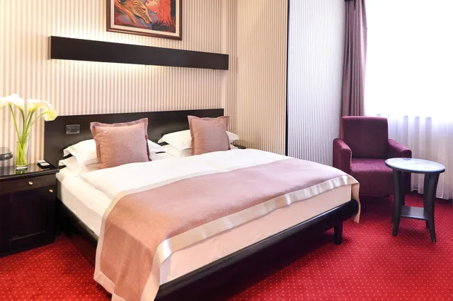 غرفة قياسية بسرير مزدوج، Prezident Hotel 8/10