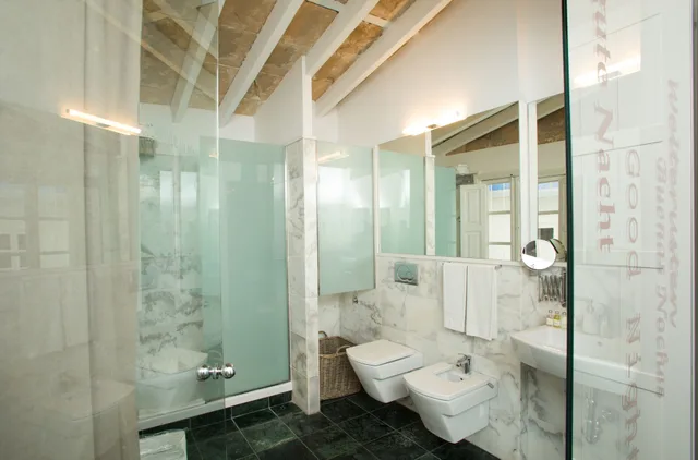 جناح بسرير مزدوج، Brondo Architect Hotel 5/7