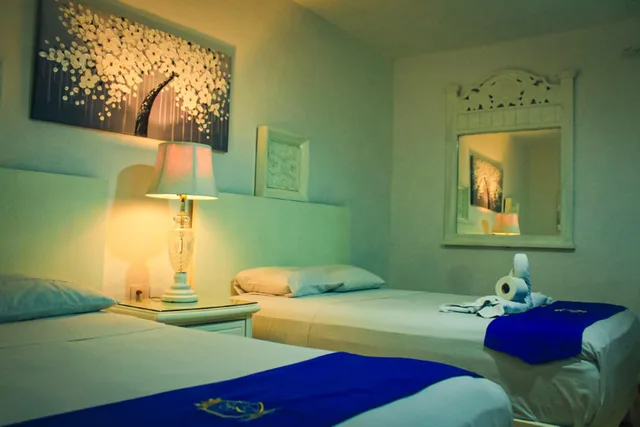 غرفة سوبيريور رباعية بإطلالة على الحديقة، Hotel Palacio Canton 6/7