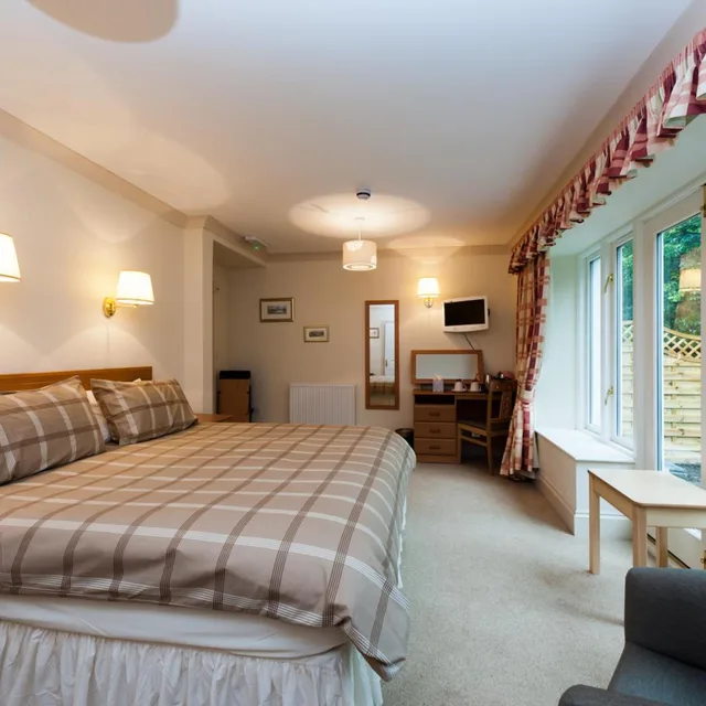 غرفة سوبيريور بسرير مزدوج في الملحق لذوي الإعاقة، Windermere Manor 4/9