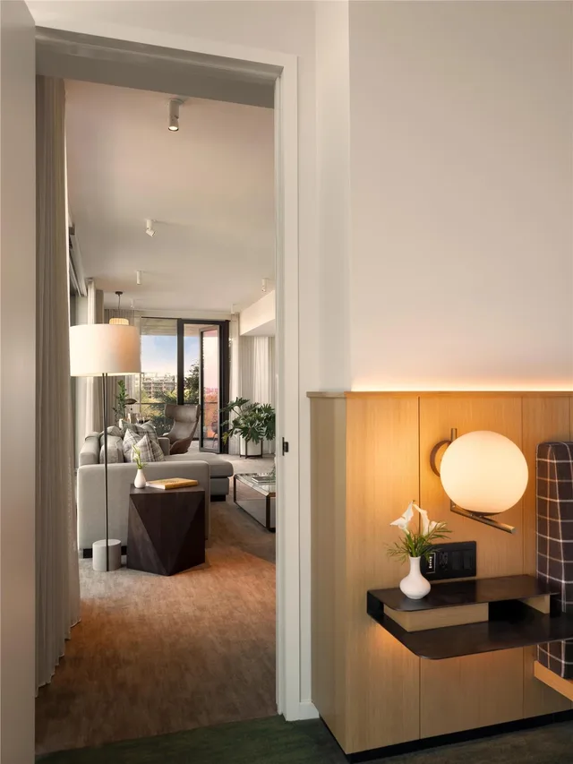 جناح بإطلالة على البحيرة بشرفة بغرفة نوم واحدة، The Loren Hotel Austin, WorldHotels Luxury 3/3