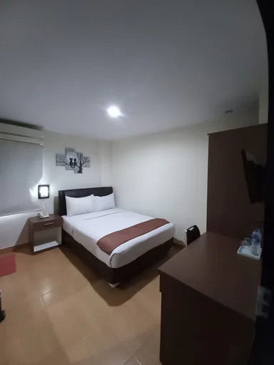غرفة قياسية، Grand Avira Hotel 1/2