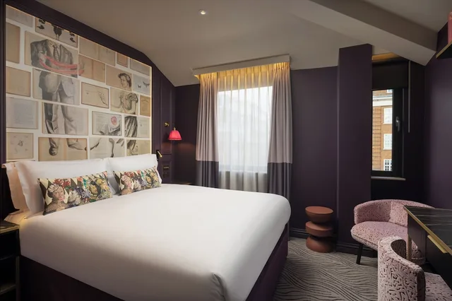 غرفة سيغنتشر بسرير كينج، Seraphine Kensington Olympia Hotel Ex Best Western Plus Kensington Olympia 2/8