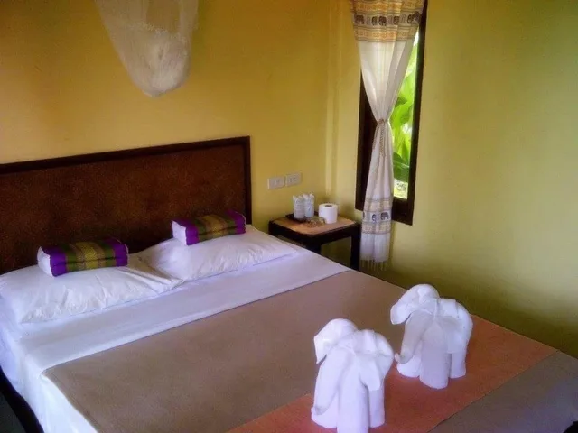 Bungalow, Double Bed, with Fan، Paradise Bungalows 1/1