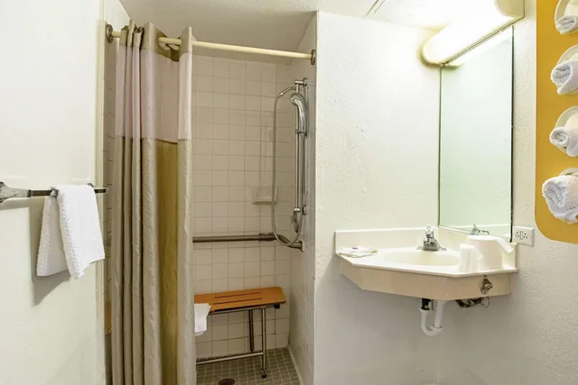 غرفة رباعية، Motel6 Palatine, IL - Chicago Northwest 8/8