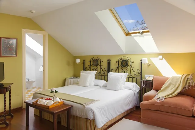 غرفة بسريرين منفصلين، Casona de La Paca Hotel And Apartments 2/4