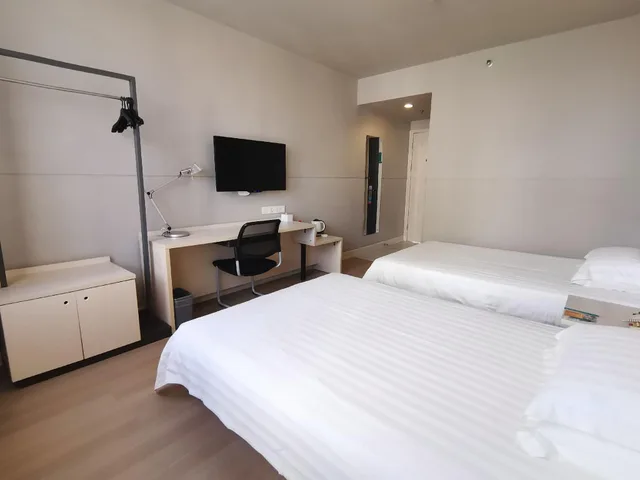 غرفة سوبيريور بسريرين منفصلين، Jinjiang Inn Liuzhou Railway Station North 1/1