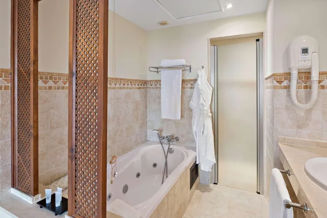 Premium Plus One Bedroom Suite 3+1، Wyndham Grand Costa del Sol 7/10