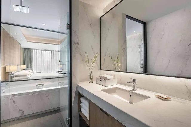 Studio, King Bed, City View, Marriott Executive Apartments Chongqing 5/6
