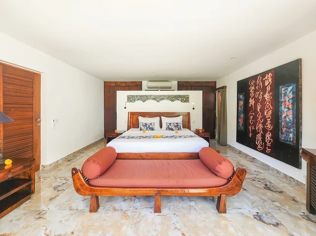 فيلا فاخرة بسريرين منفصلين وسريرين كينج بإطلالة على المسبح بـ3 غرف نوم بمسبح خاص، Villa Casis by Nagisa Bali 2/9
