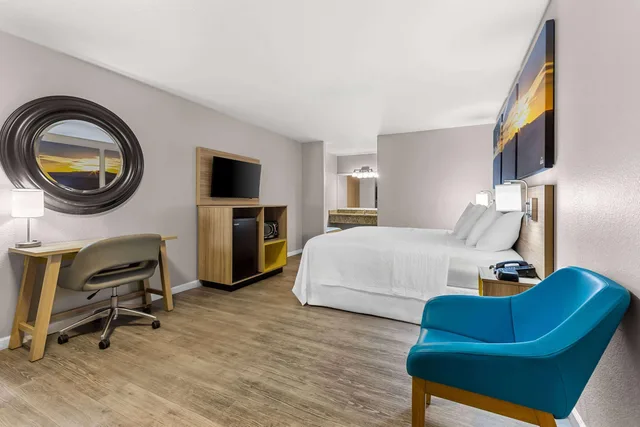 غرفة بسرير كينج، Days Inn by Wyndham Buckeye 4/5