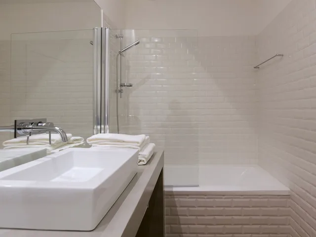 غرفة مريحة بسرير مزدوج، The 8 Downtown Suites 4/5