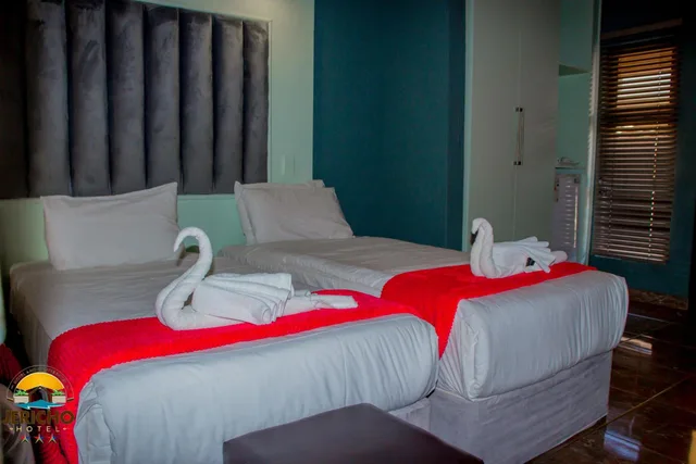 غرفة قياسية بسرير مزدوج، Jericho Hotel and Conferences 1/2