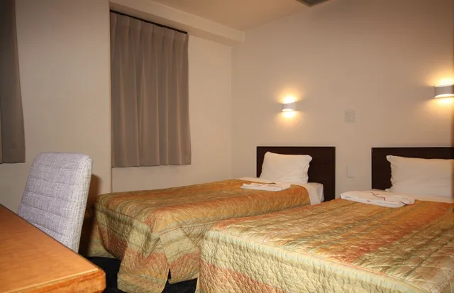 غرفة بسريرين منفصلين، Okayama Square Hotel 1/3