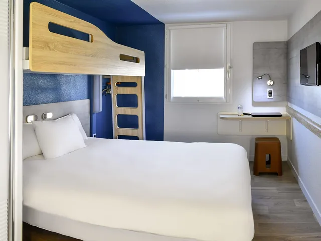 غرفة ثلاثية بسرير بطابقين، Ibis Budget Le Treport Mers Les Bains 1/3