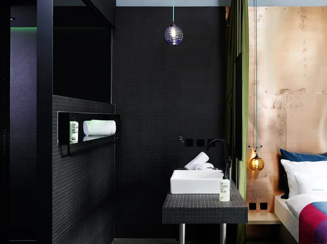 Extra Large Urban، 25hours Hotel Bikini Berlin 10/10