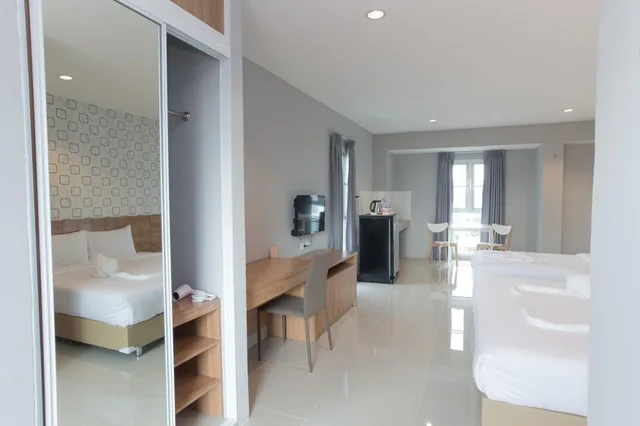 غرفة عائلية، The Bedroom Ladprao 101 6/7