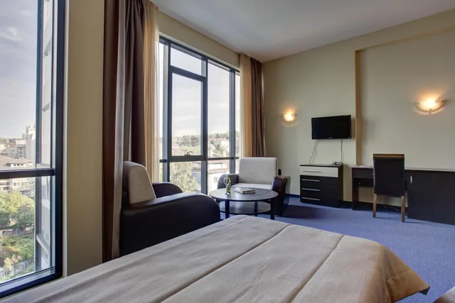 Business, Suite, Twin Beds, New Wing، Hemus Hotel Sofia 4/6