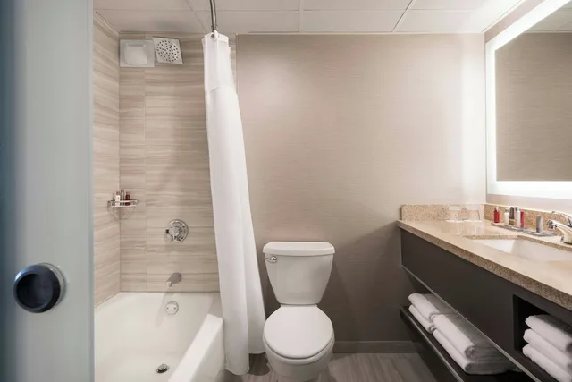 غرفة بسرير كينج، San Francisco Airport Marriott Waterfront 9/12