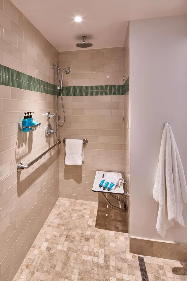 غرفة بريميوم لذوي الإعاقة، The Ritz-Carlton O ahu, Turtle Bay 3/3