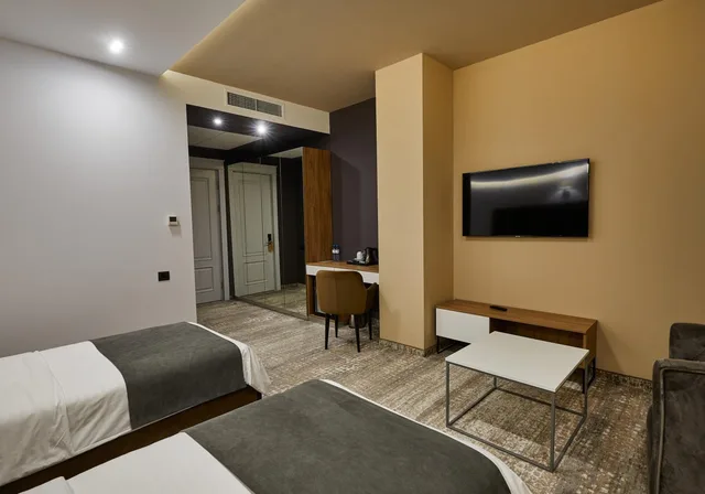 Budget, Twin Beds, No Window، Aghababyan S Hotel 4/5