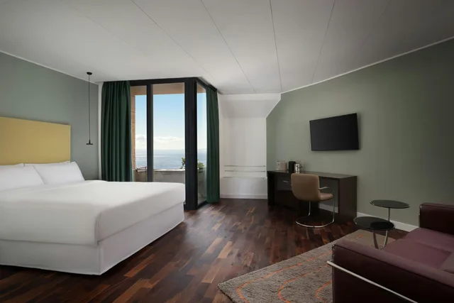 غرفة ديلوكس بسرير مزدوج، Four Points By Sheraton Catania Hotel And Conference Center 8/10