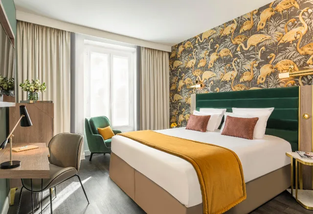 غرفة كلاسيكية بسرير كينج، Hotel Opera Opal 1/1