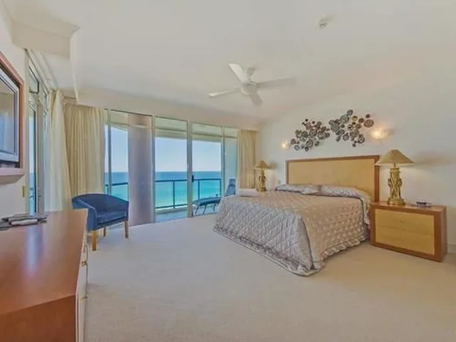 3 Bedrooms, Sub Penthouse, Apartment, King and Queen and Twin Beds, Ocean View، Oceana On Broadbeach 3/10