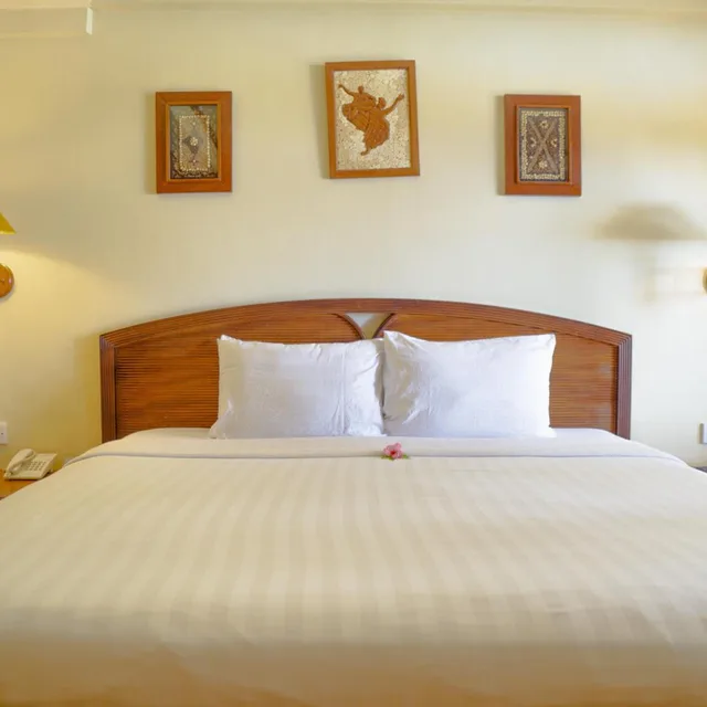 Deluxe, Double or Twin Bed, Sea View, Merumatta Senggigi Lombok 4/7