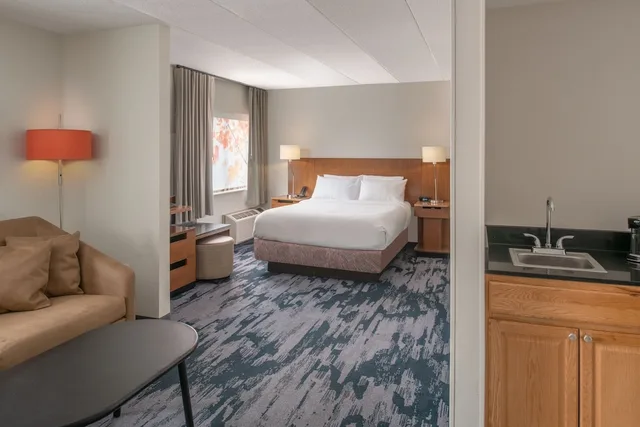 جناح بسرير كوين لذوي الإعاقة، Fairfield Inn Boston Tewksbury Andover 1/2