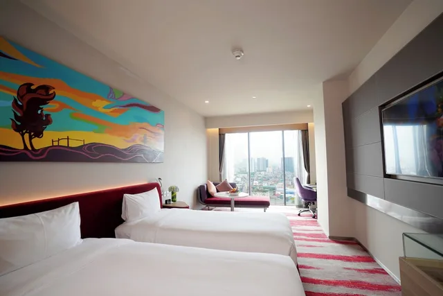 غرفة سوبيريور بسريرين منفصلين بإطلالة على المدينة، Novotel Hanoi Thai Ha 1/4
