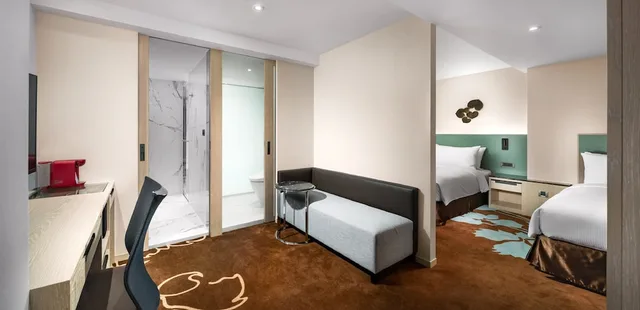 غرفة رباعية بسريرين كينج، K Hotel - Taipei II 4/7