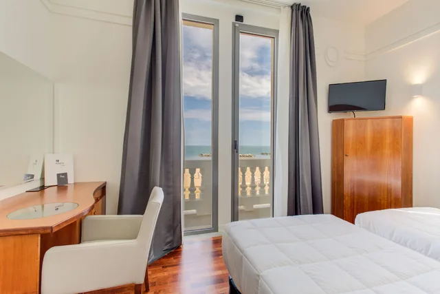 غرفة مفردة بسرير مزدوج، Kursaal Hotel 3/4