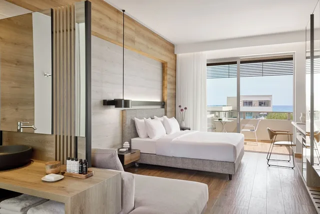 Classic, Twin Beds, Pool View, Euphoria Resort 3/7