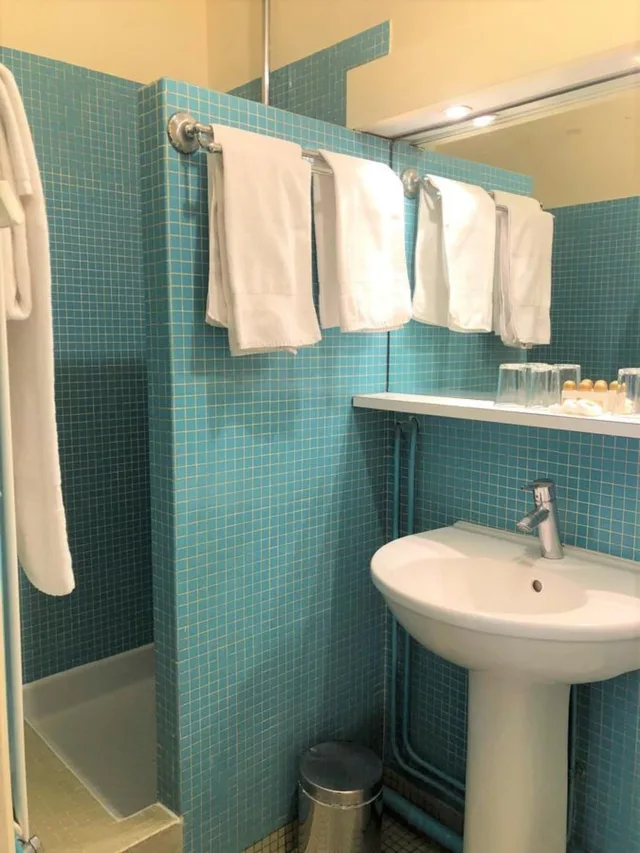غرفة مفردة، HOTEL DE SUEZ 10/10