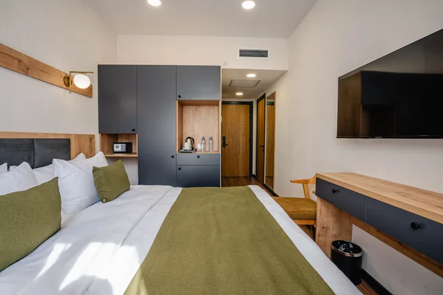 Classic Twin or Double Room, Akhaltsikhe Inn 2/3