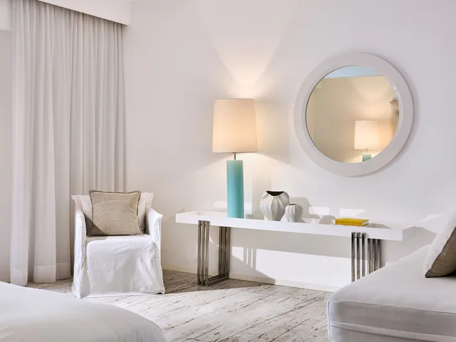 جناح جونيور بإطلالة على البحر، Grecotel LUXME White 3/5