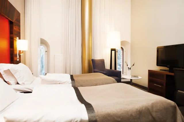 غرفة سوبيريور بسرير كينج، Elite Hotel Marina Tower 7/10