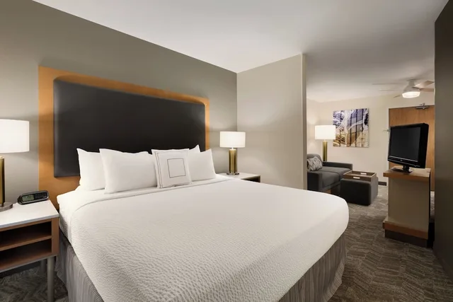 جناح بسرير كينج لذوي الإعاقة، SpringHill Suites Phoenix North 1/3
