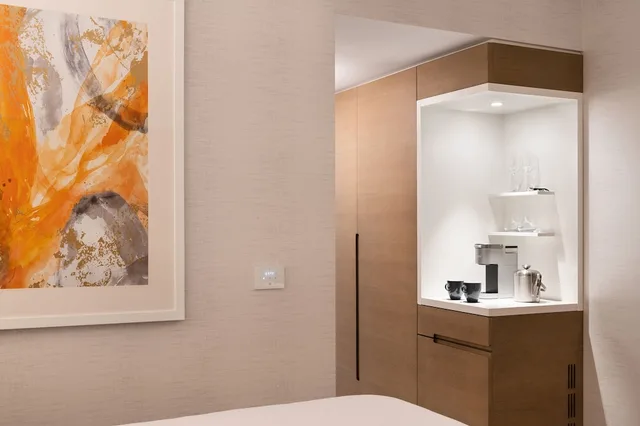 Room, 2 Queen Beds, Theme Park View, Balcony, Accessible، The Westin Anaheim Resort 5/5