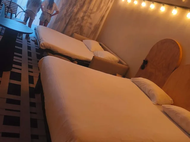 غرفة عائلية بسرير مزدوج مع أريكة، ibis Styles Montauban 8/10