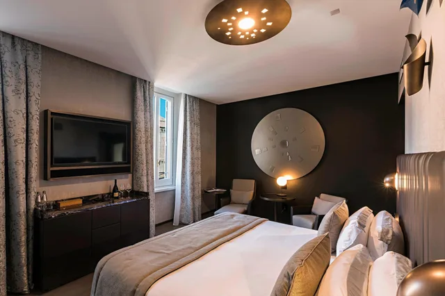 جناح بسرير كينج بغرفة نوم واحدة، The Pantheon Iconic Rome Hotel, Autograph Collection 6/10