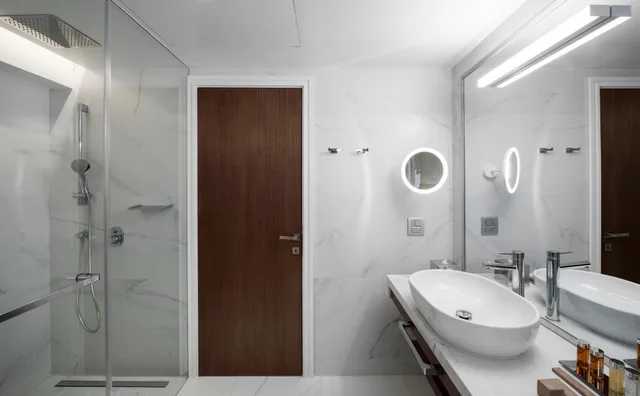 جناح ديلوكس بسرير كوين بإطلالة على البحر، Makedonia Palace, WorldHotels Luxury 4/7