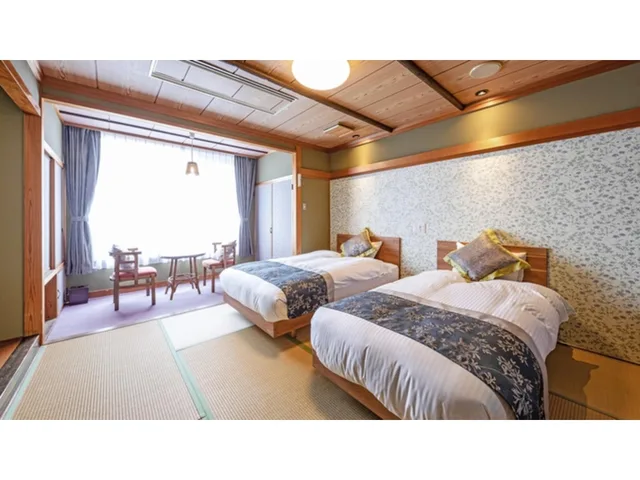 Room, Furinya 1/1